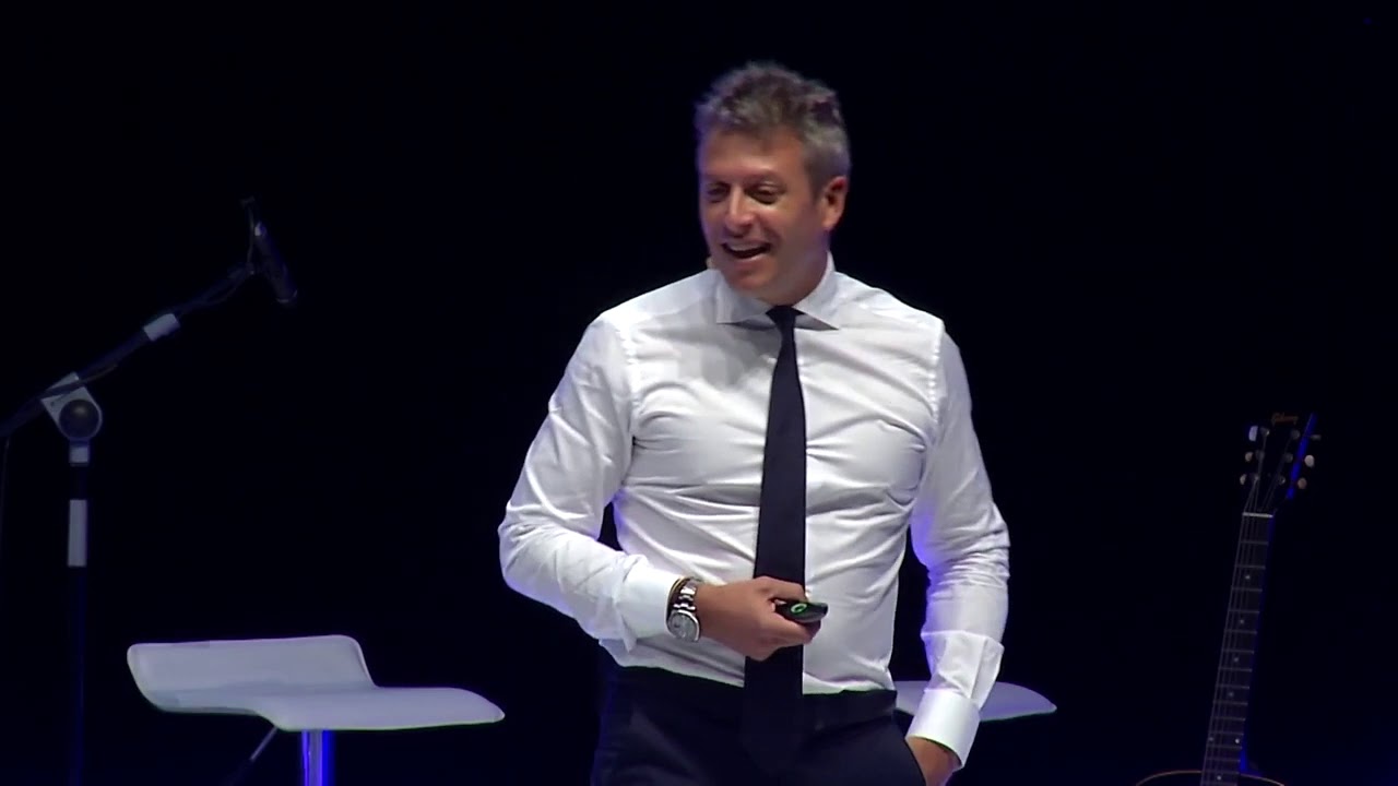 presentador de eventos 2